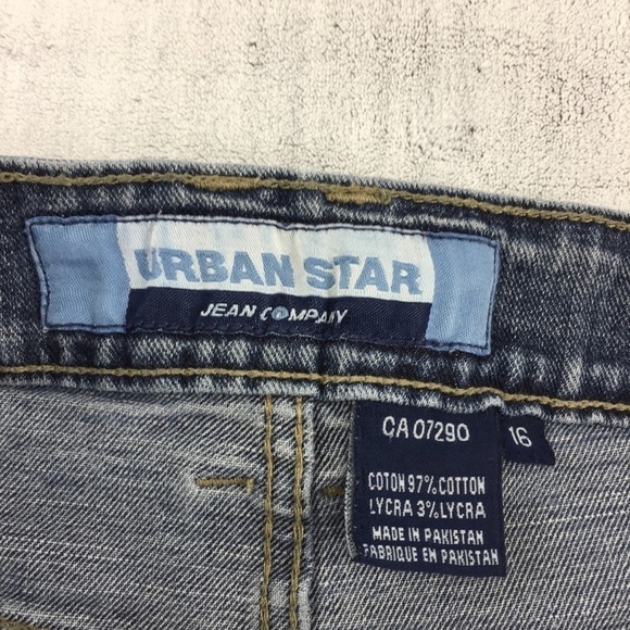 Urban Star Jean Shorts Women's 16 Medium Wash Blue Hemmed Denim Walking Short - Picture 3 of 6